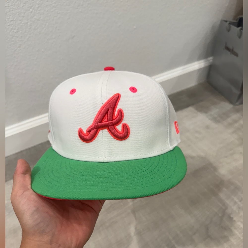 New Era Atlanta Braves hat size 7 1/8